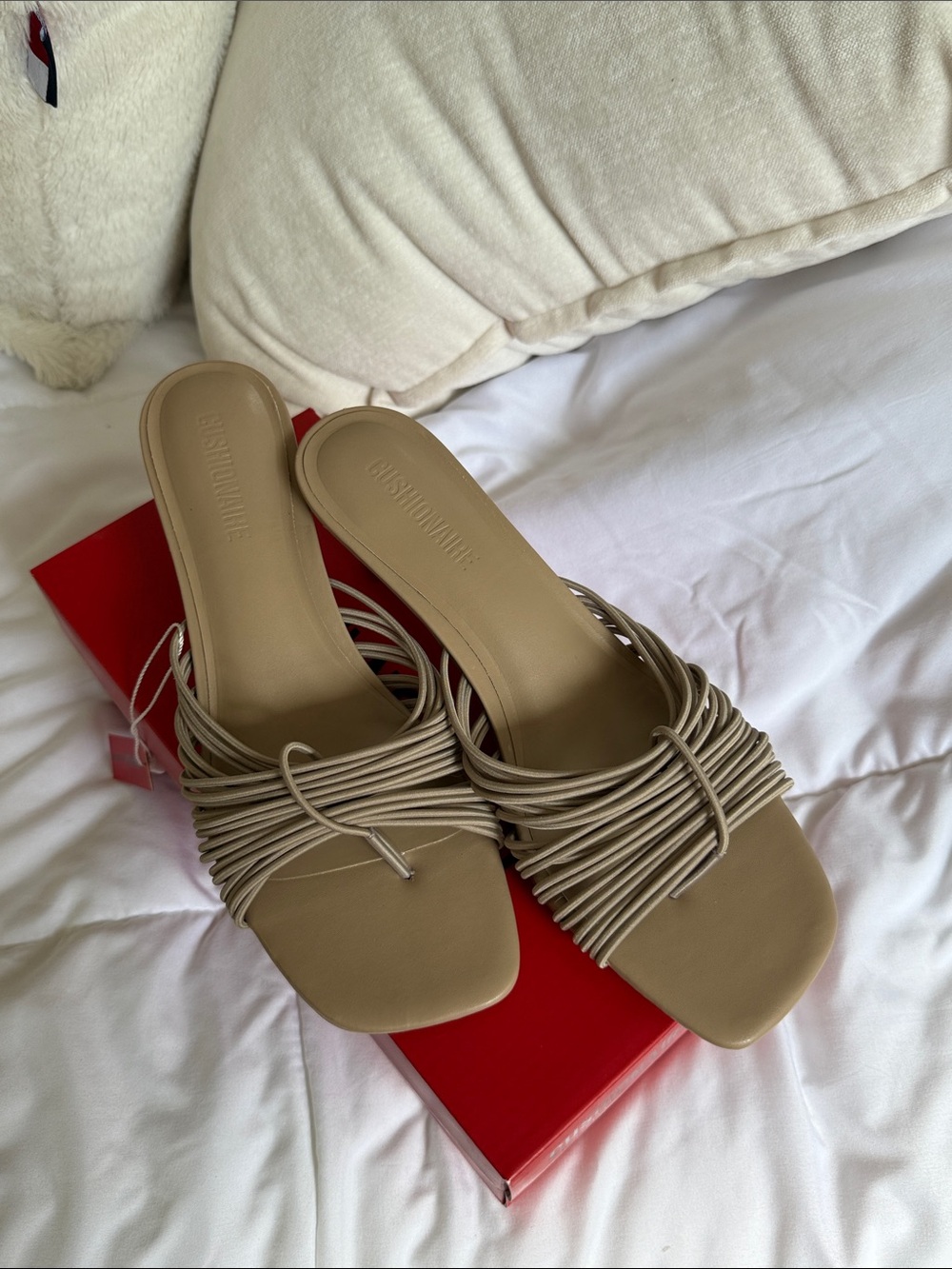 BRAND NEW CUSHIONAIRE Quiz taupe Strappy kitten heel mules